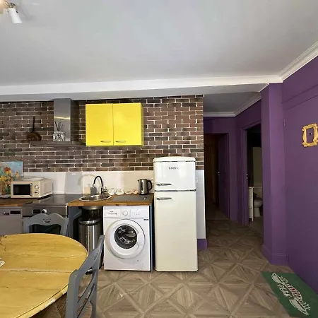 Cozy Style Friends Apartament