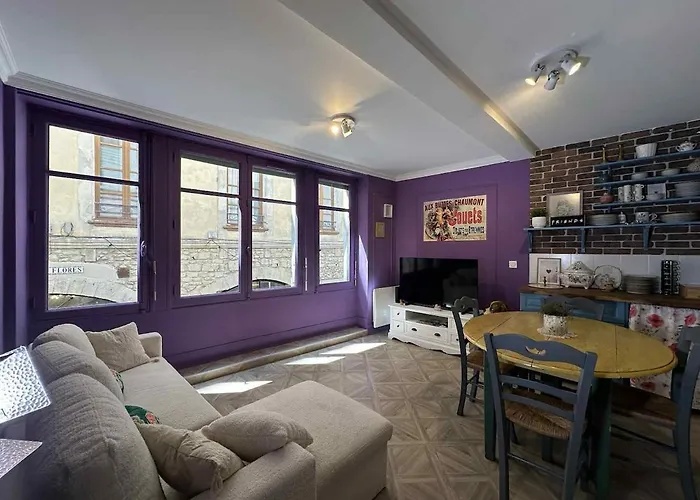 Apartment Cozy Style Friends Nimes